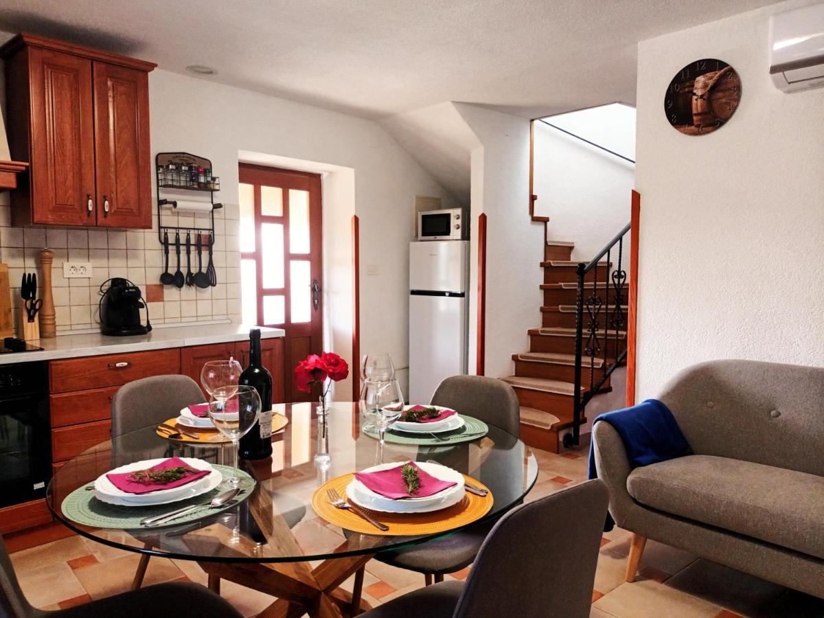 Guesthouse Marija Potpićan Εξωτερικό φωτογραφία