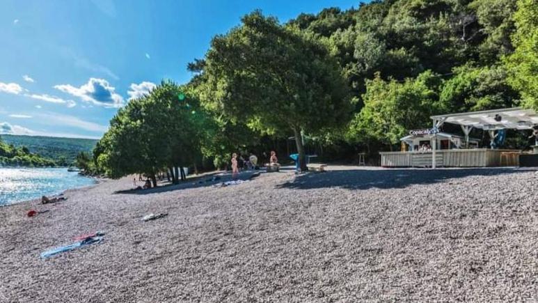 Guesthouse Marija Potpićan Εξωτερικό φωτογραφία